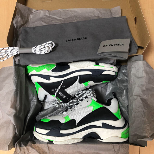 新品未使用　BALENCIAGA triple S バレンシアガ トリプルS 3