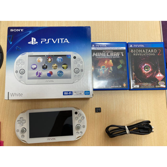 エンタメホビーSONY PlayStationVITA 本体  PCH-2000 ZA12