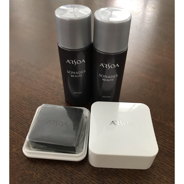 ARSOA(アルソア)のアルソアローション&石鹸セット コスメ/美容のスキンケア/基礎化粧品(化粧水/ローション)の商品写真
