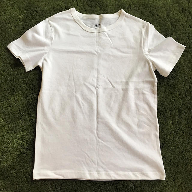 H&M(エイチアンドエム)のH&M キッズ Tシャツ キッズ/ベビー/マタニティのキッズ服男の子用(90cm~)(Tシャツ/カットソー)の商品写真