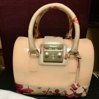 FURLA フルラ ニコライバーグマンコラボ キャンディバッグ ピンクベージュ-