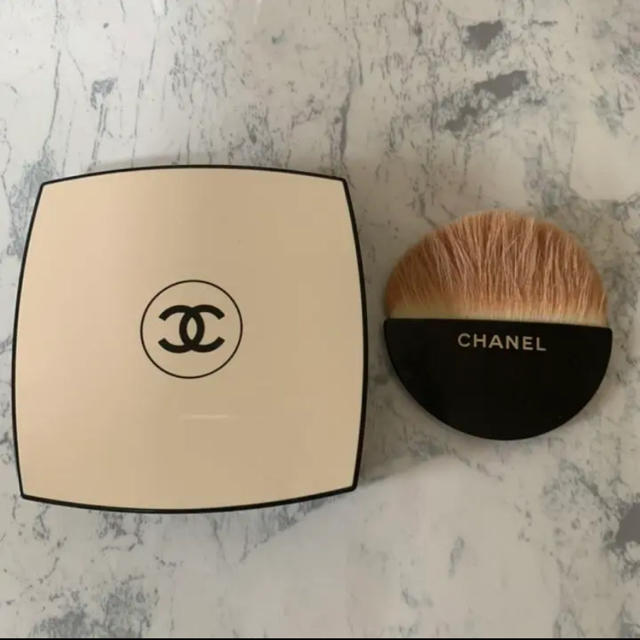 未使用CHANEL レ　ベージュ　プードゥル　ベル　ミン　アンソレイエ