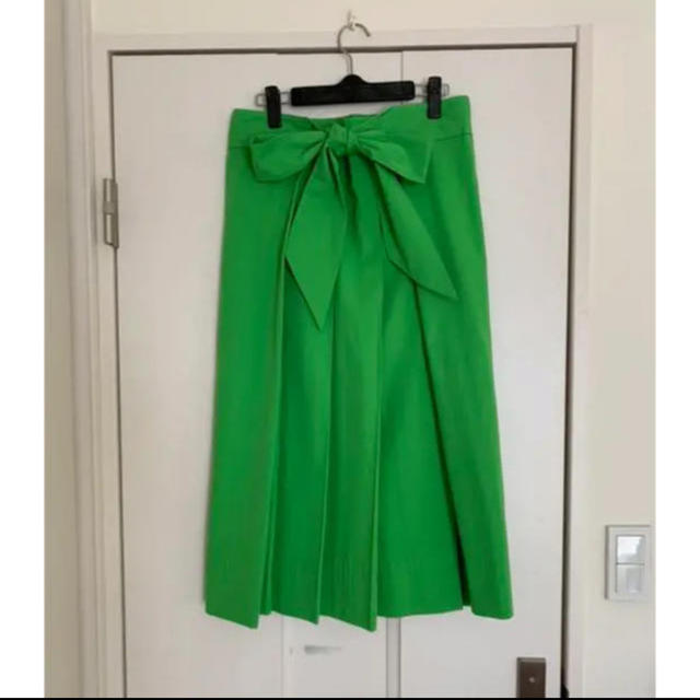 Drawer(ドゥロワー)のdrawer ソフトプリーツスカート　グリーン　なな様専用 レディースのスカート(ロングスカート)の商品写真