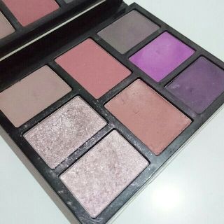 ボビイブラウン(BOBBI BROWN)の限定品 アムネシア ローズ パレット  アイシャドウ(コフレ/メイクアップセット)