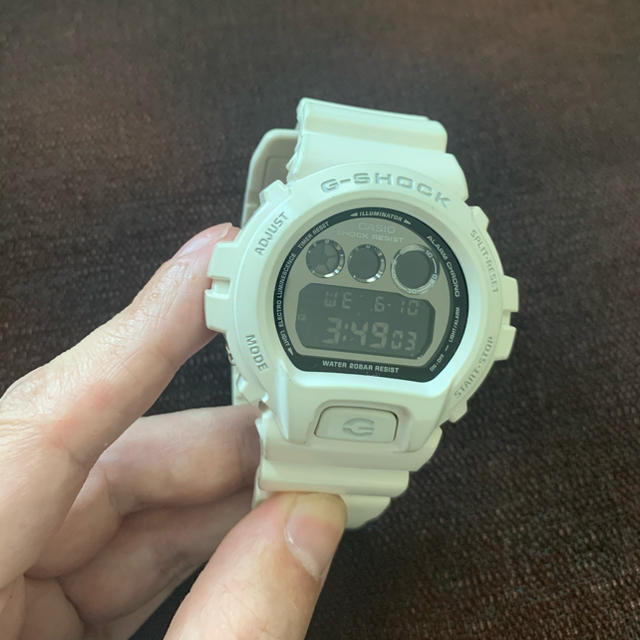 G-SHOCK  ホワイト　白