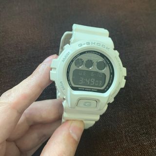 ジーショック(G-SHOCK)のG-SHOCK  ホワイト　白(腕時計(デジタル))