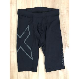 ツータイムズユー(2XU)の2XU MCS ランコンプショーツ　XSメンズ(ウェア)