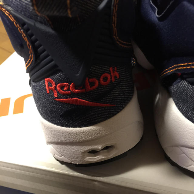 Reebok(リーボック)のZOZO✖️リーボックポンプ限定25cm レディースの靴/シューズ(スニーカー)の商品写真