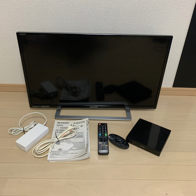 AQUOS 32型テレビ LC-32F5　セパレート型TV ［送料込み］