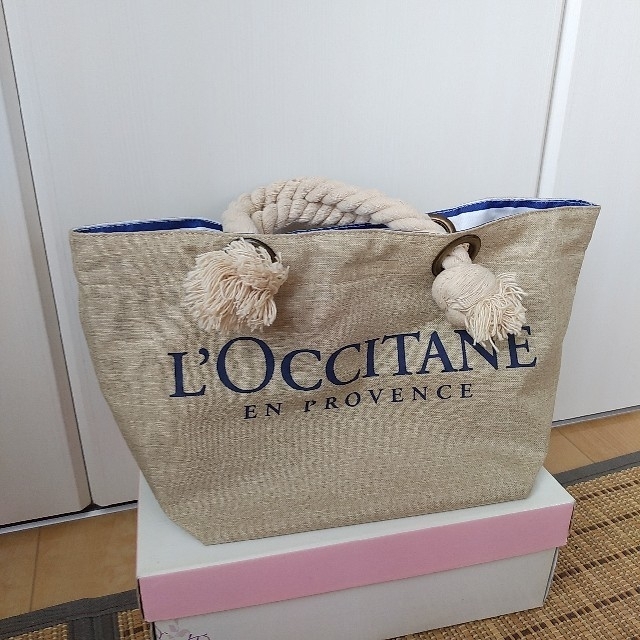 L'OCCITANE(ロクシタン)の★こうもく様専用★トートバッグ+クロードモネ　カップ レディースのバッグ(トートバッグ)の商品写真