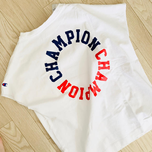 FREAK'S STORE(フリークスストア)のchampion バックプリント スリーブレス Tシャツ 新品未使用 レディースのトップス(Tシャツ(半袖/袖なし))の商品写真