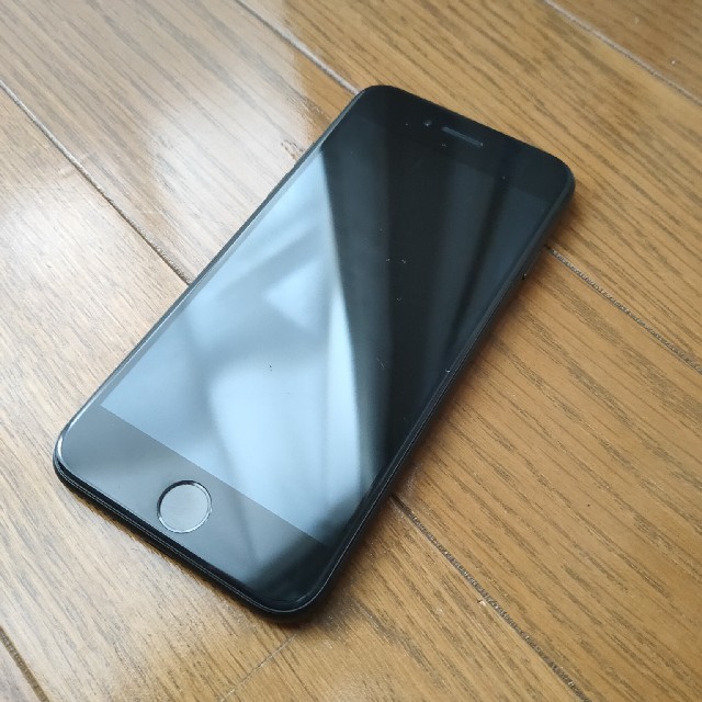 iphone7  マットブラック　32GB