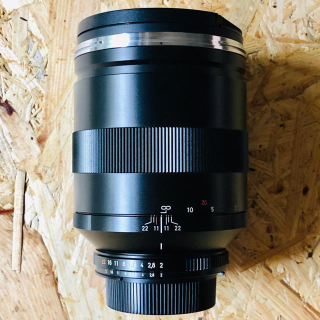 CARL ZEISS T* Apo Sonnar 2/135 ZF2 CARL ZEISS T* Apo Sonnar 2/135 ZF2