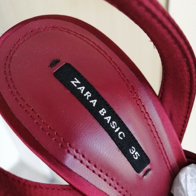 ZARA(ザラ)のZara Red Pumps, 22.5 cm  - New, Unused レディースの靴/シューズ(ハイヒール/パンプス)の商品写真