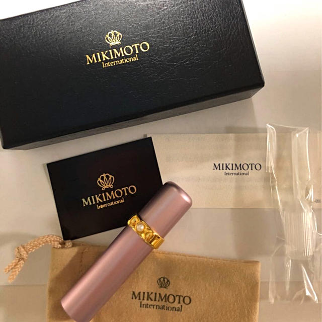 MIKIMOTO(ミキモト)の【新品】ミキモトパール付　香水アトマイザー コスメ/美容の香水(香水(女性用))の商品写真