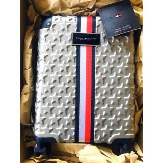 トミーヒルフィガー(TOMMY HILFIGER)の機内持込み 新品 トミーヒルフィガー★21in スター 星 ロゴ キャリーケース(スーツケース/キャリーバッグ)