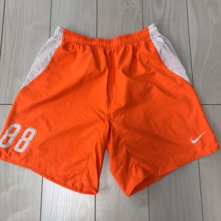 ナイキ(NIKE)の【再お値下げ】NIKE　半ズボン　Ｌサイズ(ウェア)