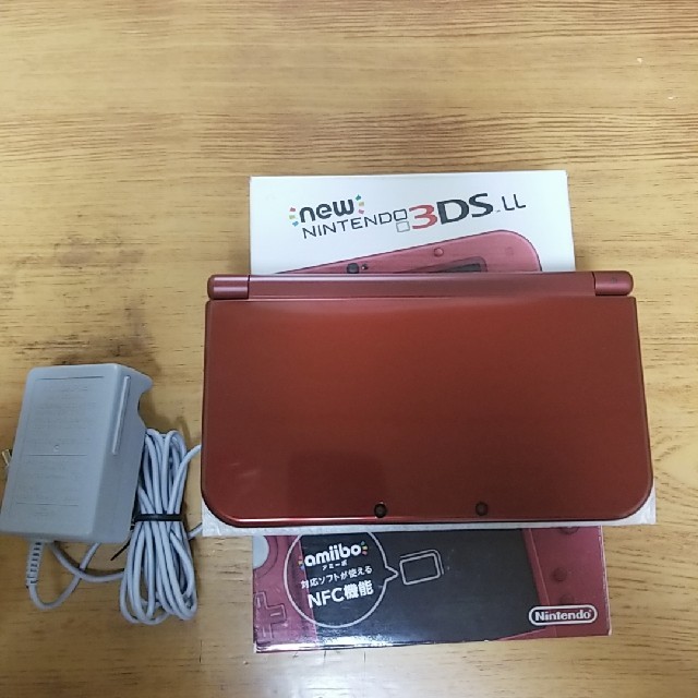【充電器付き】Nintendo 3DS LL メタリックレッド