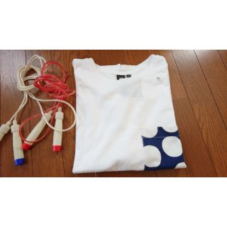 ユニクロ(UNIQLO)のmarimekko UNIQLOTシャツ&なわとび(Tシャツ(半袖/袖なし))