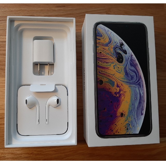 iPhone XS　256GB シルバー