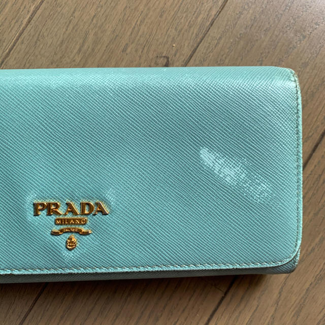 PRADA(プラダ)の【専用】PRADA ブルー長財布 レディースのファッション小物(財布)の商品写真
