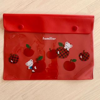 ファミリア(familiar)のファミリア☆クリアファイル☆美品です☆☆☆(ファイル/バインダー)