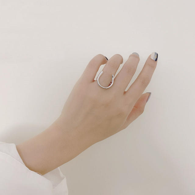 Ameri VINTAGE(アメリヴィンテージ)のThin U form silver ring No.403 レディースのアクセサリー(リング(指輪))の商品写真