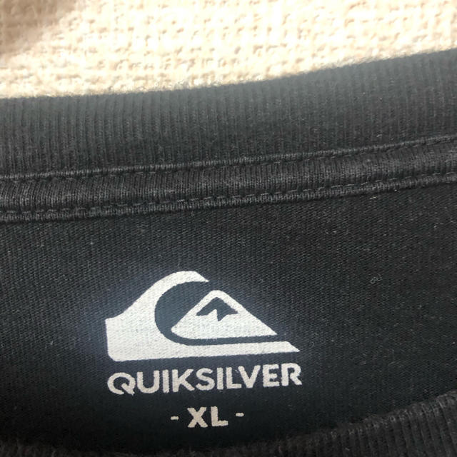 QUIKSILVER(クイックシルバー)のTシャツ　クイックシルバー　黒 メンズのトップス(Tシャツ/カットソー(半袖/袖なし))の商品写真