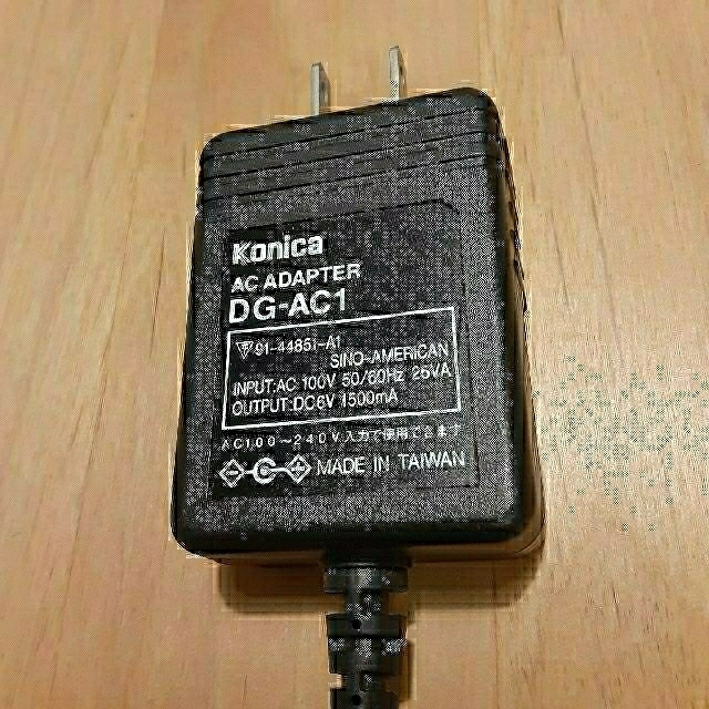 KONICA MINOLTA(コニカミノルタ)のkonica AC ADAPTER DG-AC1 スマホ/家電/カメラのスマホ/家電/カメラ その他(その他)の商品写真