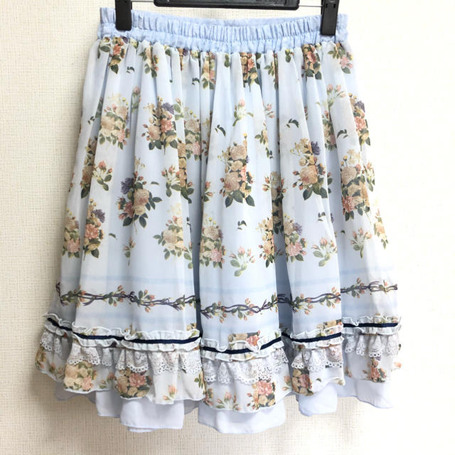 axes femme(アクシーズファム)のaxes femme 水色花柄スカート レディースのスカート(ミニスカート)の商品写真
