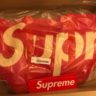 シュプリーム(Supreme)のSupreme Raffia Tote Red(トートバッグ)