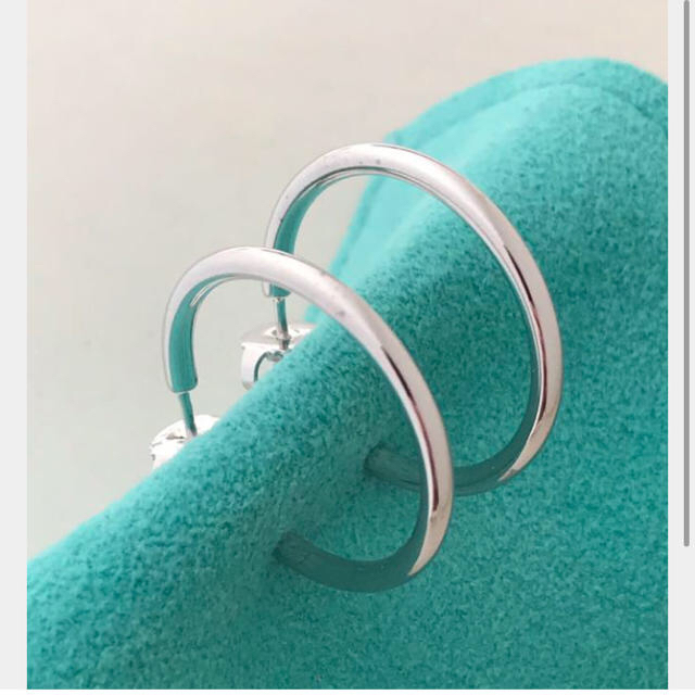 税込?送料無料】 Tiffany & Co. - Tiffany ティファニー フープピアス