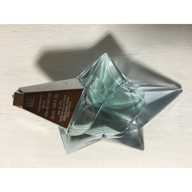 Thierry Mugler(ティエリーミュグレー)のエンジェル　オードパルファム　25ml コスメ/美容の香水(香水(女性用))の商品写真