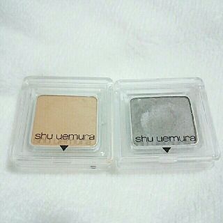 シュウウエムラ(shu uemura)の値下げ中‼シュウウエムラshu uemuraプレスドアイシャドーアイシャドウ(アイシャドウ)