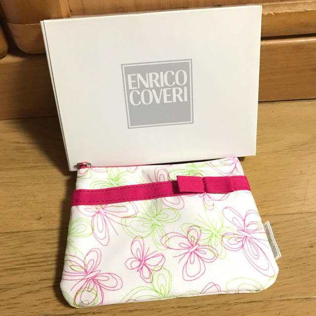 ENRICO COVERI(エンリココベリ)のENRICO COVERI ポーチ　新品未使用　美品 レディースのファッション小物(ポーチ)の商品写真