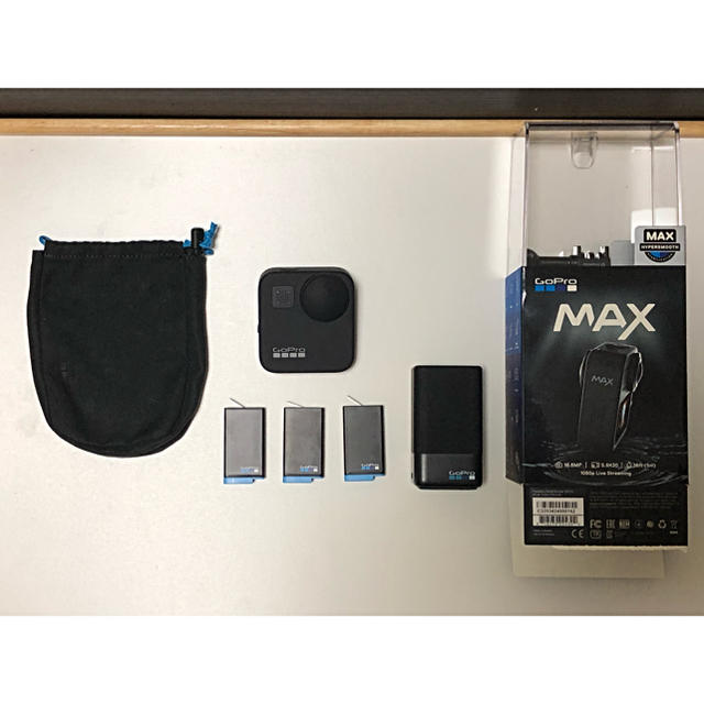 GoPro MAX本体 + デュアルバッテリーチャージャー + バッテリー3個