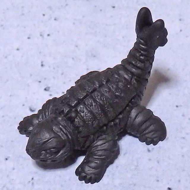ウルトラマン怪獣消しゴム ケムラー（青） （ウルトラ怪獣