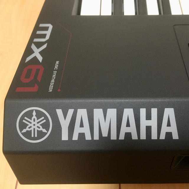 ヤマハ(ヤマハ)のYAMAHA MX61 シンセサイザー 楽器の鍵盤楽器(キーボード/シンセサイザー)の商品写真