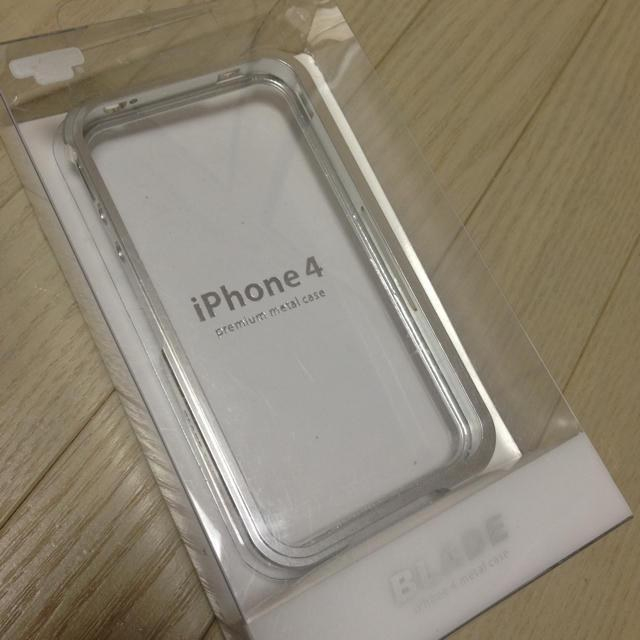 iPhone4/4Sメタルケースシルバー スマホ/家電/カメラのスマホアクセサリー(モバイルケース/カバー)の商品写真