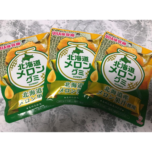 UHA味覚糖(ユーハミカクトウ)の北海道メロングミ♪3袋セット 食品/飲料/酒の食品(菓子/デザート)の商品写真