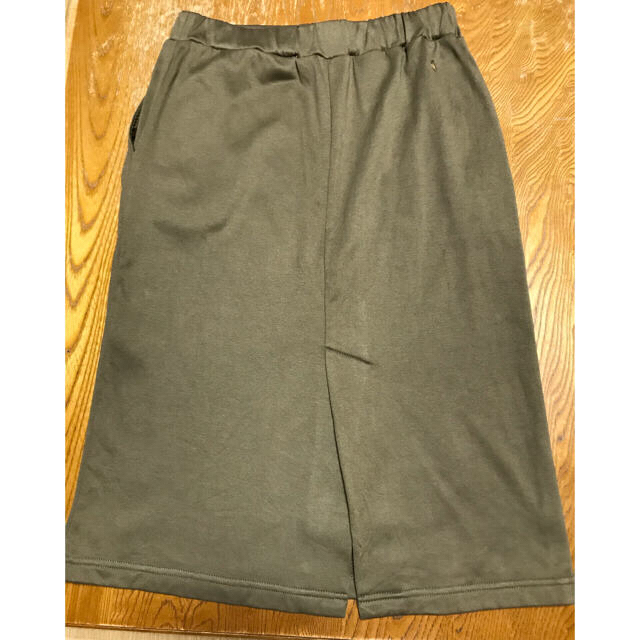 MUVEIL WORK(ミュベールワーク)のミュベールビジュースウェット　スカート レディースのスカート(ひざ丈スカート)の商品写真