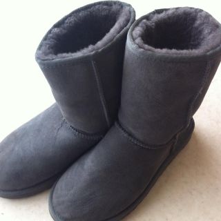 アグ(UGG)のUGGショートグレー(ブーツ)