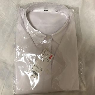 ユニクロ(UNIQLO)のUNIQLO Yシャツ　長袖　新品　未開封(シャツ/ブラウス(長袖/七分))