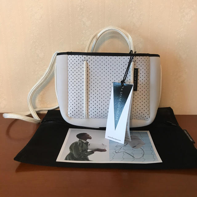Ron Herman(ロンハーマン)の新品　ステートオブエスケープ　マイクロ　ホワイト　ステイトオブエスケープ レディースのバッグ(ショルダーバッグ)の商品写真