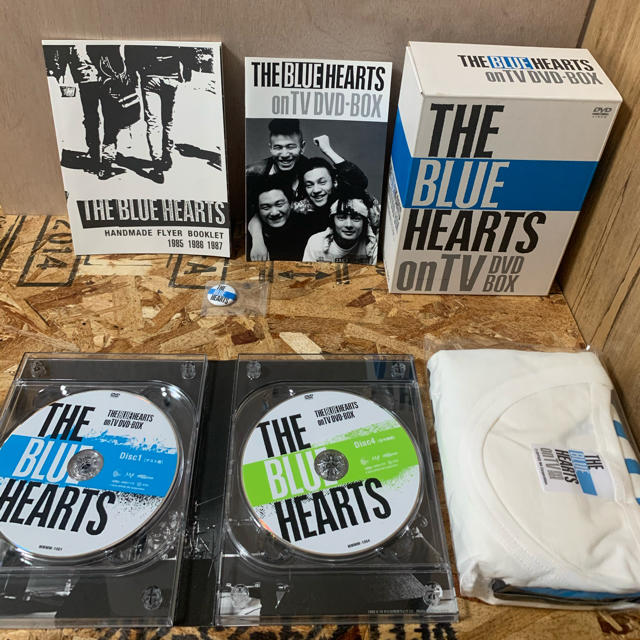 THE BLUE HEARTS on TV DVD-BOX 封入特典付 DVD/ブルーレイ THE BLUE HEARTS on TV DVD-BOX 封入特典付 DVD/ブルーレイ