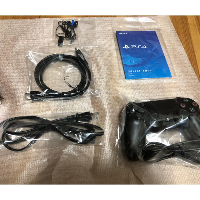 PS4 本体 CUH-2200A B01  Jet Black 500GB