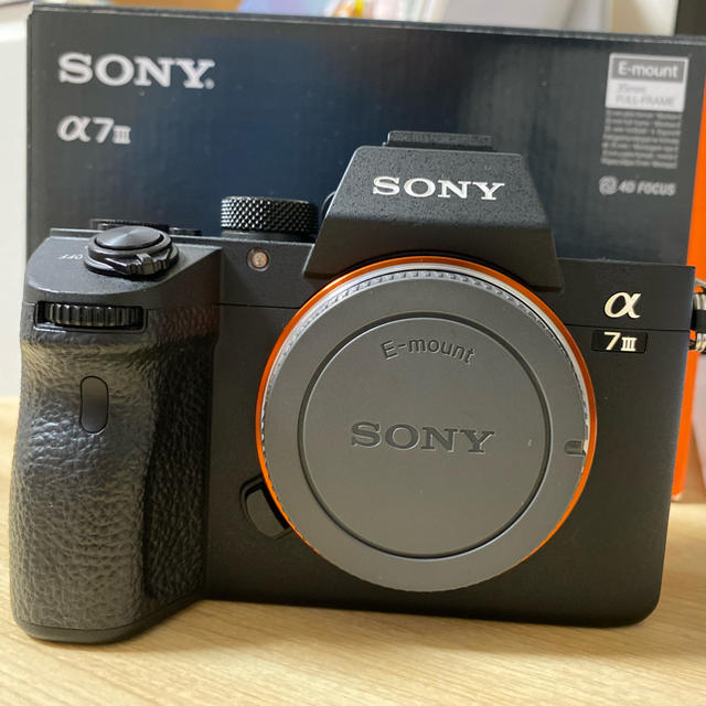 SONY a7 III フルサイズミラーレス一眼カメラ