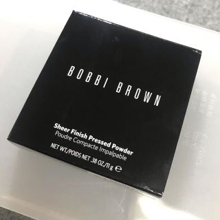 ボビイブラウン(BOBBI BROWN)のボビイブラウン シアーフィニッシュ プレストパウダー(フェイスパウダー)