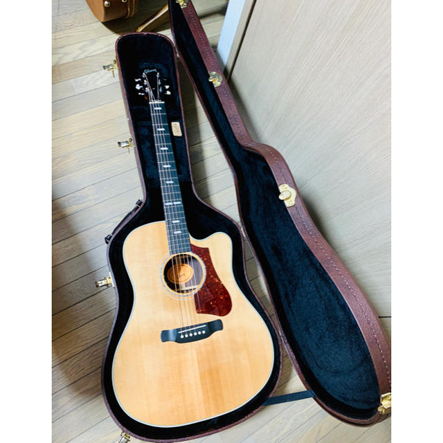 ほぼ新品Gibson Songwriter Studio Cutaway2019