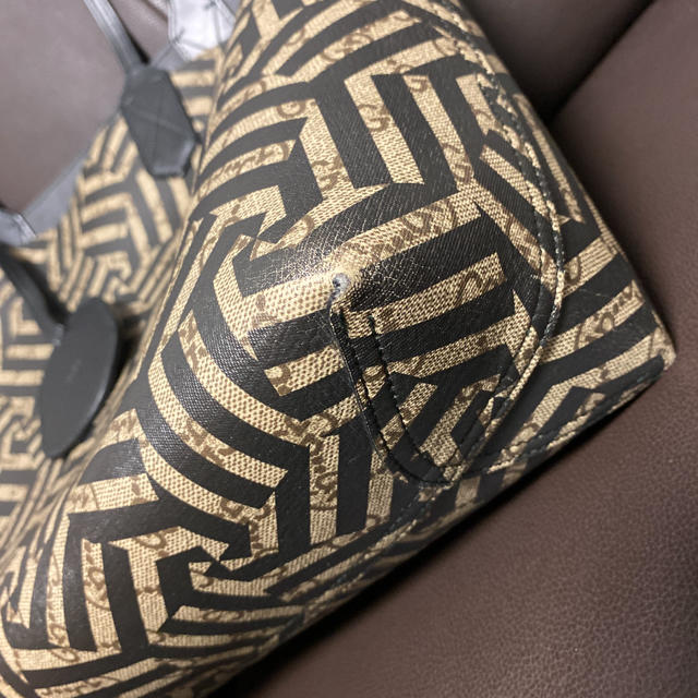 Gucci - グッチ GGカレイド リバーシブルトートバッグの通販 by だるま